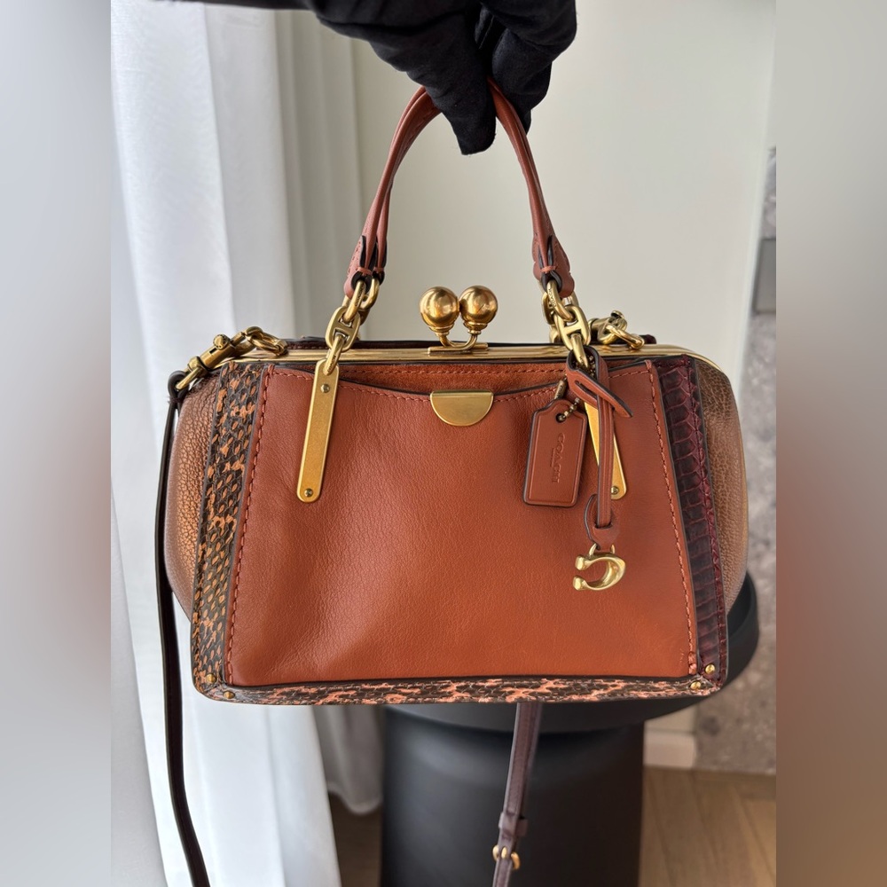 COACH Kisslock Dreamer 21 Bag Brown/Snakeskin - Picture 2 of 15